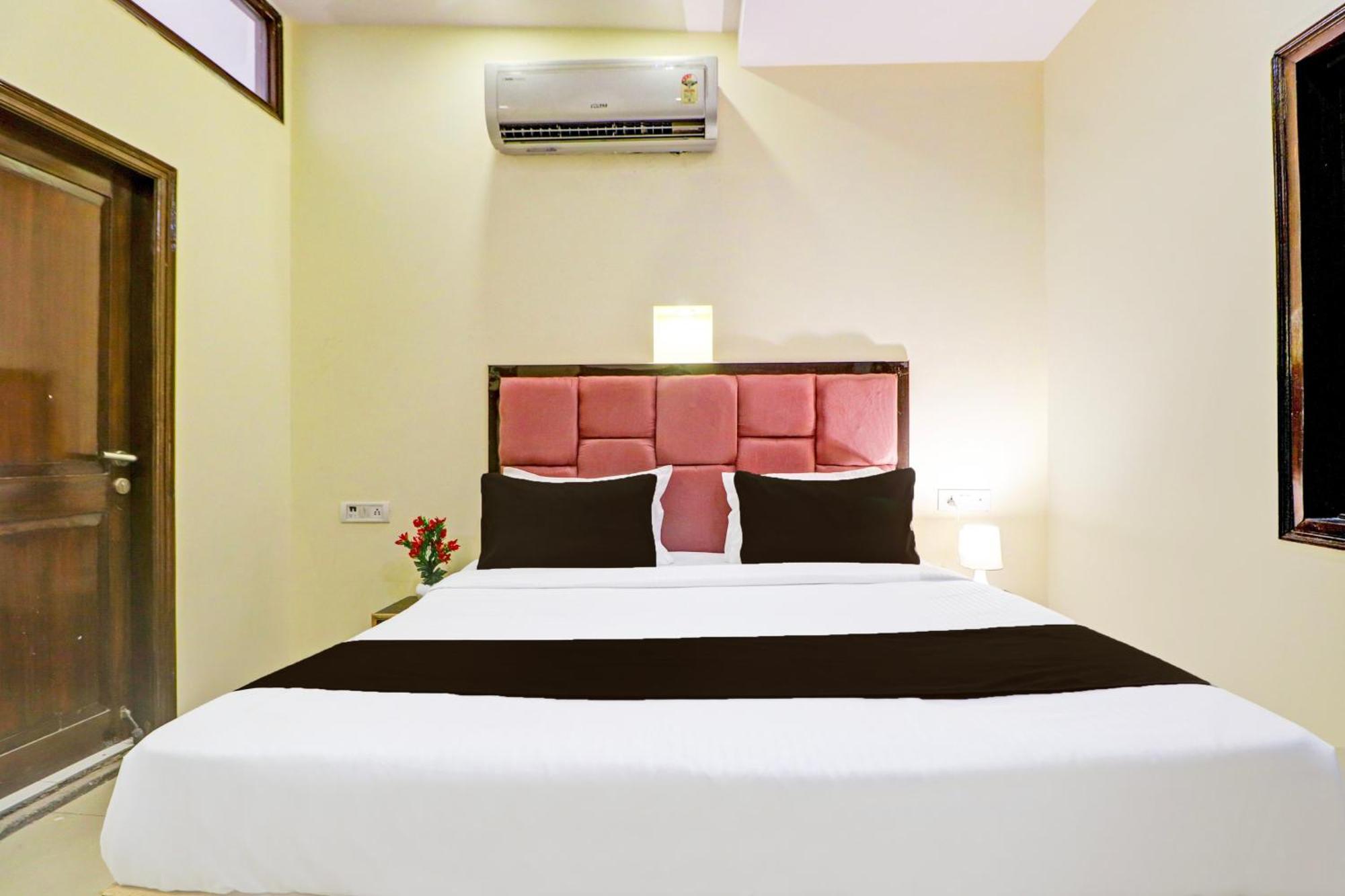 Hotel O Mansarover Inn New Delhi Buitenkant foto