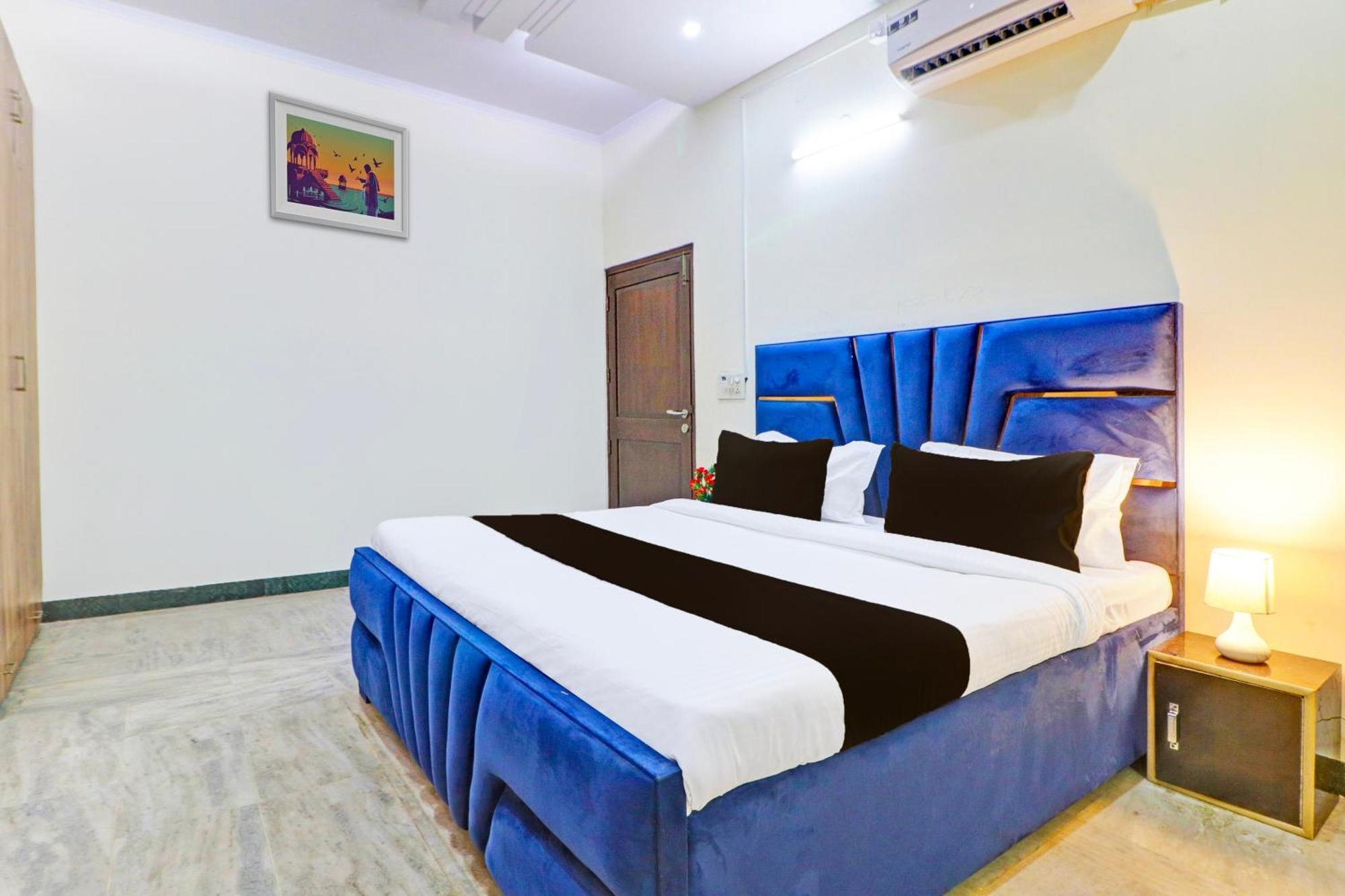Hotel O Mansarover Inn New Delhi Buitenkant foto