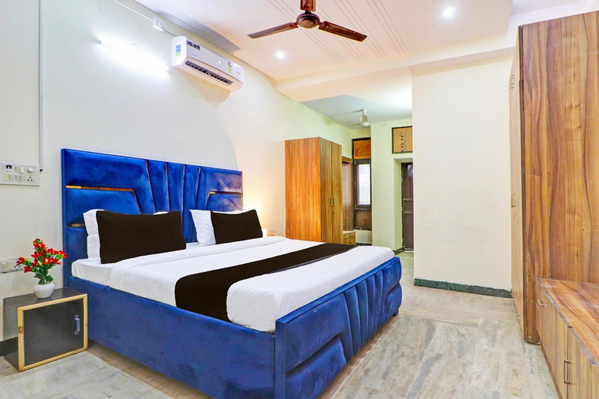 Hotel O Mansarover Inn New Delhi Buitenkant foto